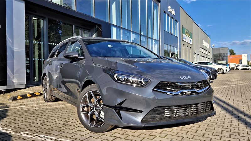 Kia Ceed 1,5 SW T-GDi 7DCT TOP + BUS - fotografie inzerátu