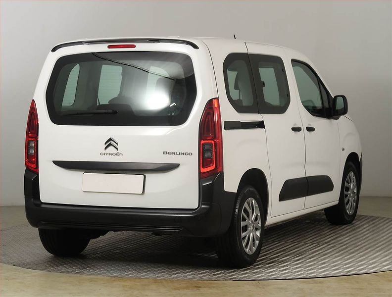Citroën Berlingo (2022) Live Pack 1.2 PureTech, 5Míst - fotka 5 z 20