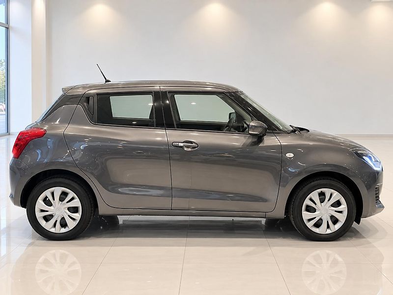Suzuki Swift (2023) - fotka 4 z 21