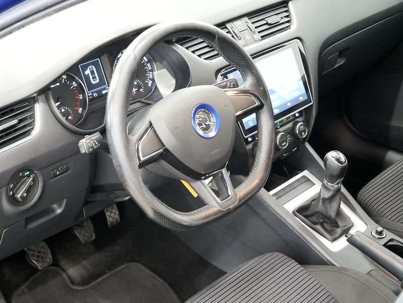 Škoda Octavia - fotka 12 z 20