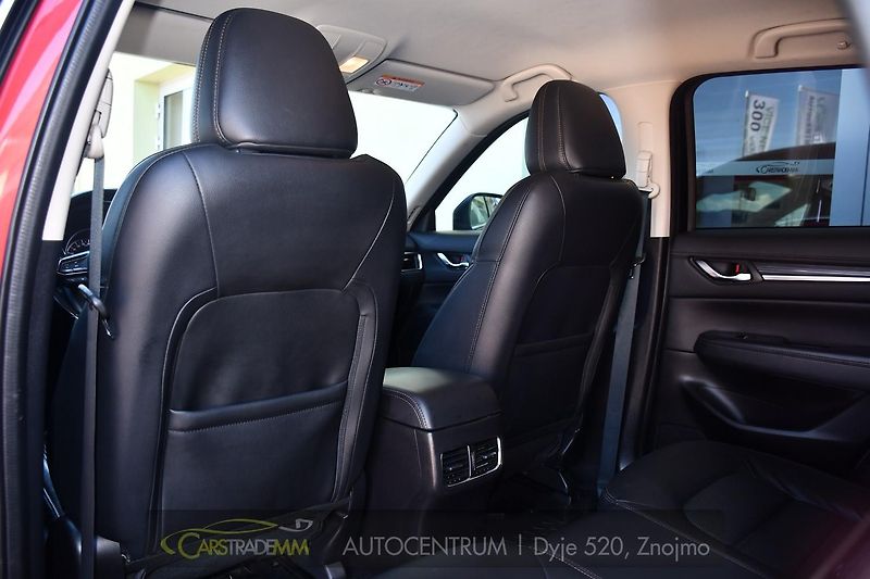 Mazda CX-5 2.5i G194 AWD REVOLUTION TAŽNÉ - fotka 12 z 57