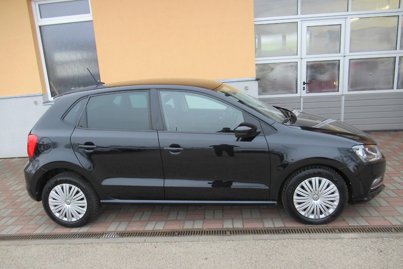Volkswagen Polo 1.0 MPi AUT. KLIMA  NAVIGACE - fotka 3 z 26
