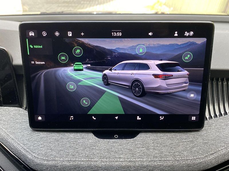 Škoda Superb (2025) Combi 1.5 TSI DSG Selection - fotka 16 z 39