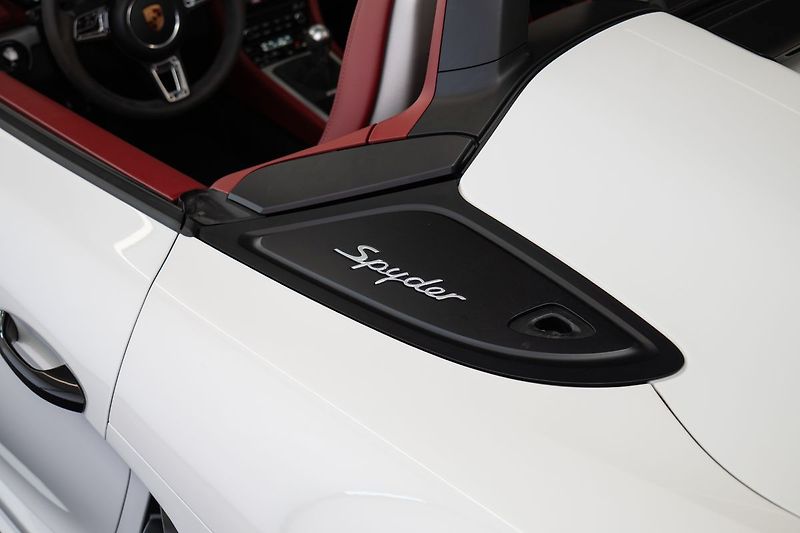 Porsche 718 718 Spyder PCCB/PPF/Záruka/Bos - fotka 22 z 23