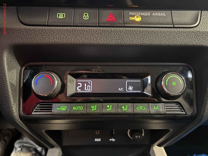 Škoda Fabia (2015) 1.2 TSI, ČR, AC, temp - fotka 14 z 14
