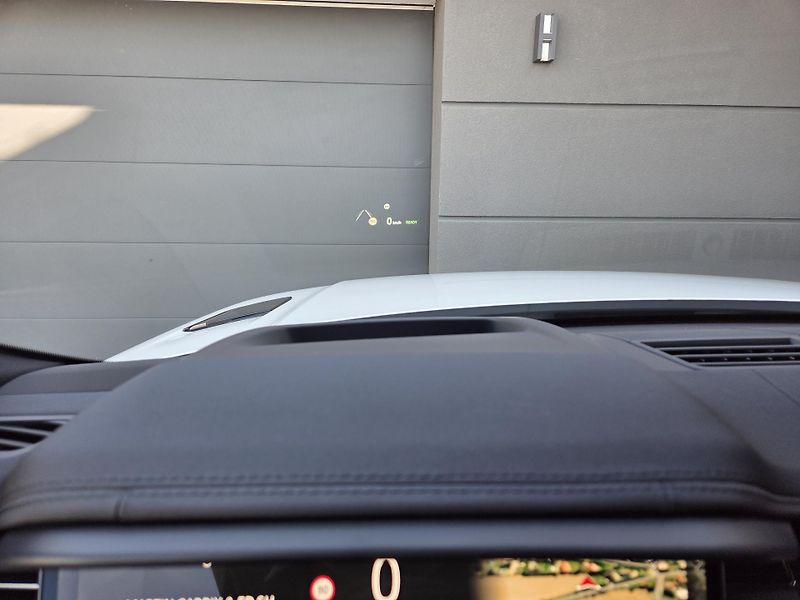 Land Rover Range Rover Sport P460e D-SE HUD PANO R22 TZ - fotka 16 z 71