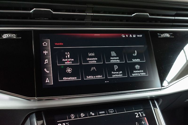 Audi Q7 50 TDI S-LINE*TAŽNÉ*AIR*7.MÍST - fotka 31 z 51