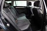 Volkswagen Passat 2.0 TDi CR HIGHLINE, NAVI, LED - náhled 40