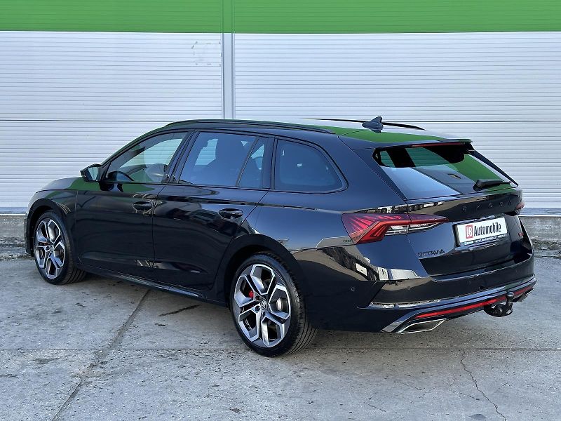 Škoda Octavia RS 2.0 TSi 180kW Matrix-LED V. - fotka 6 z 52