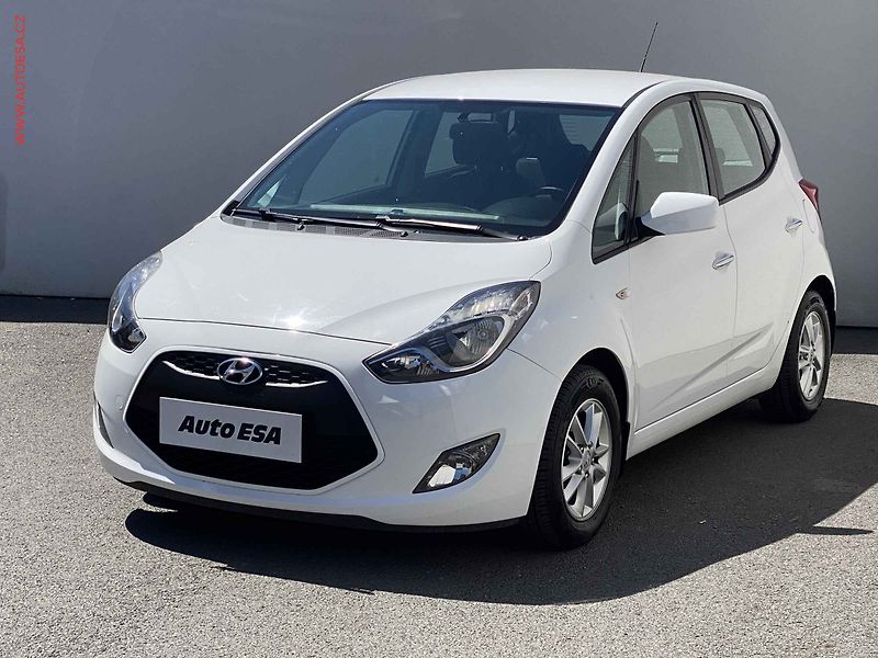 Hyundai ix20 (2017) 1.4i, ČR, Klima - fotka 3 z 16