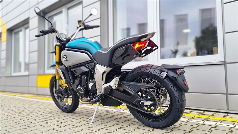CFMOTO (2023) 700CL-X Adventure  EU5 - fotka 4 z 10