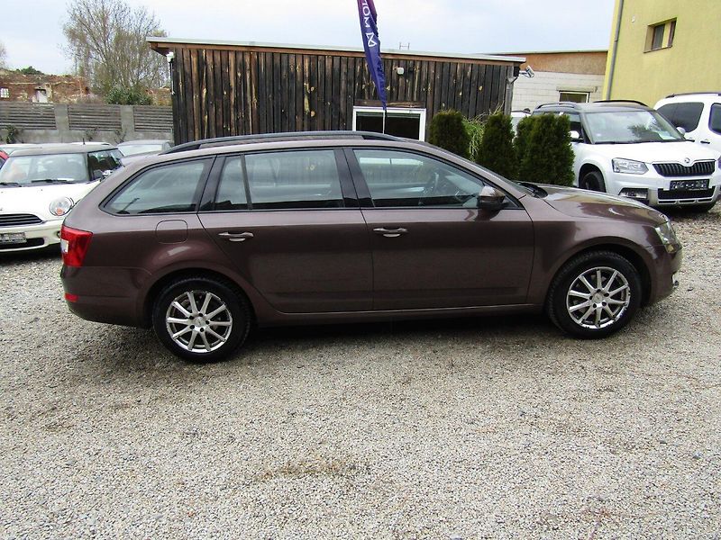 Škoda Octavia (2013) 1.2 TSI 77kW - fotka 9 z 36