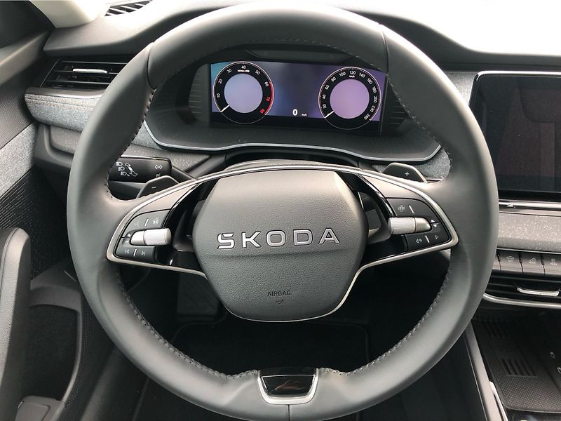 Škoda Octavia Combi - fotka 18 z 30