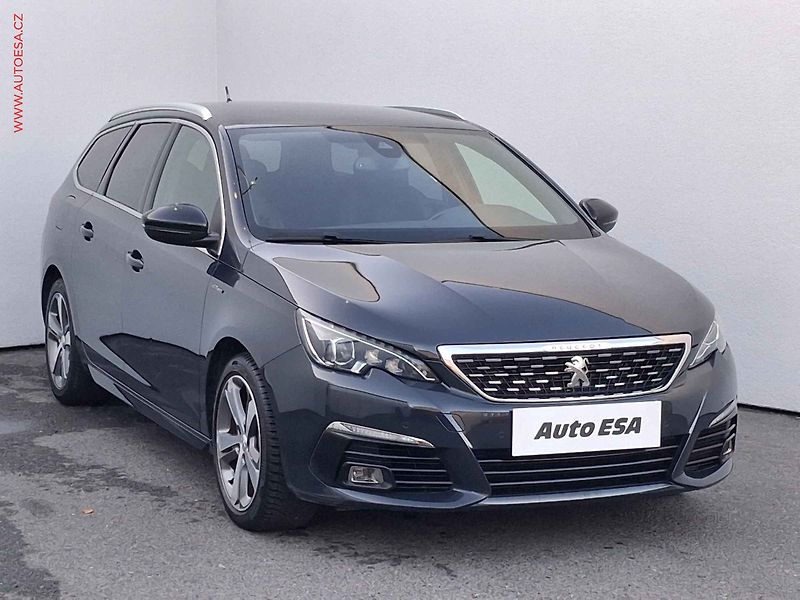 Peugeot 308 (2019) 1.2 PT, GT Line, AT, LED - fotografie inzerátu