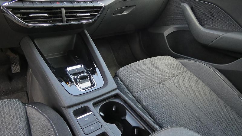 Škoda Octavia 2,0 TDI Style 110 kW - fotka 6 z 22