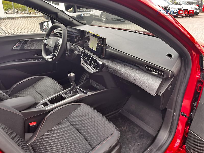 Renault Clio Techno TCe 115 - fotka 9 z 15