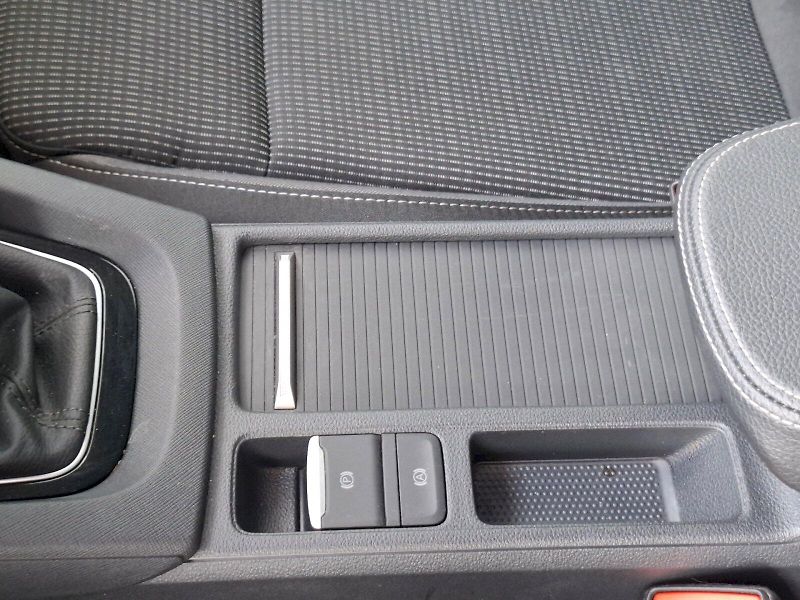 Škoda Octavia (2025) SELECTION TD 85/2.0 M6F - fotka 19 z 28