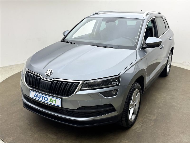 Škoda Karoq 1,6 DSG ACC STYLE+ NAVI KAMERA - fotografie inzerátu