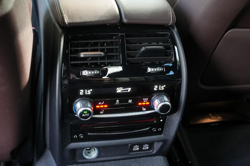 BMW Řada 6 640i GT, B&W, 2xTV tuner,Laser - fotka 43 z 48