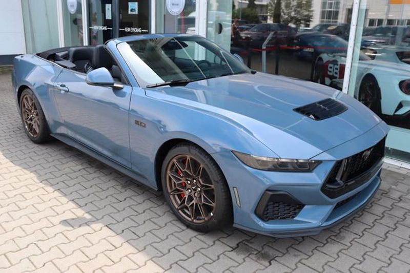 Ford Mustang (2026) 5.0 Convertible MagneRide Bron - fotka 1 z 23