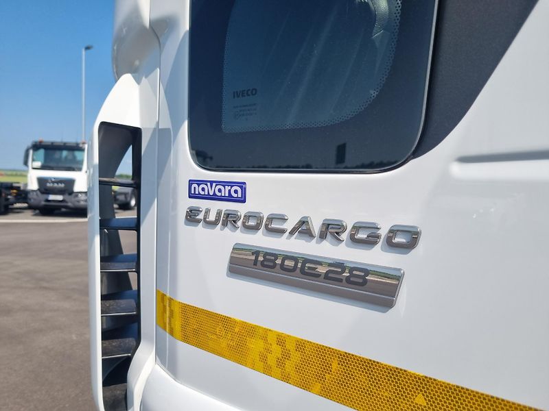 Iveco Eurocargo 180E28 RUKA 8022 KONTEJNER 10T - fotka 15 z 28