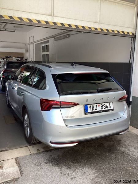 Škoda Octavia Combi Selection 1,5TSI 85kW MT - fotka 4 z 6