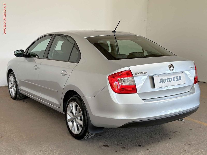 Škoda Rapid (2016) 1.6 TDi, ČR, Ambition, AC - fotka 6 z 13
