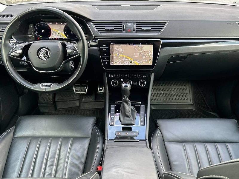 Škoda Superb (2022) kombi 2.0 TDI 7DSG L&K - fotka 5 z 35