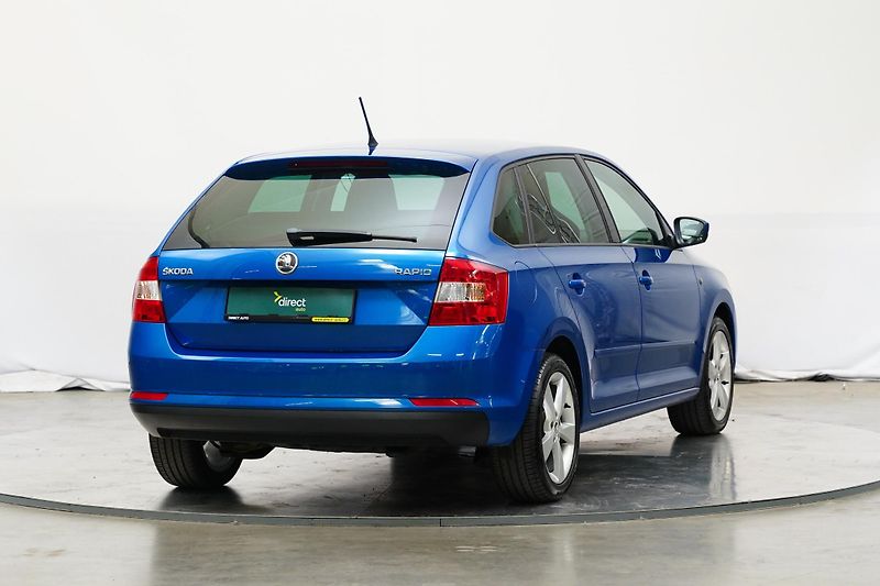 Škoda Rapid - fotka 2 z 26