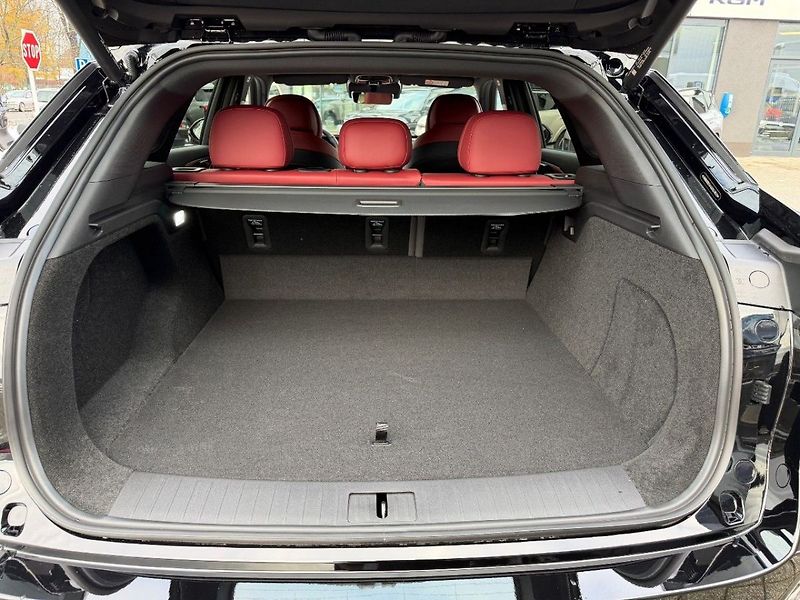 Omoda 9 Premium 1.5 SHS, AWD AT, SKLAD - fotka 36 z 38