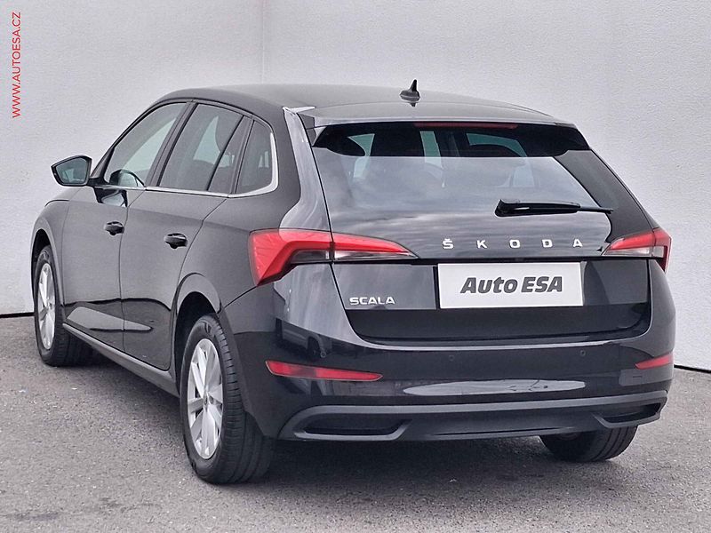 Škoda Scala (2023) 1.0 TSi, ČR, Style, kamera - fotka 6 z 18