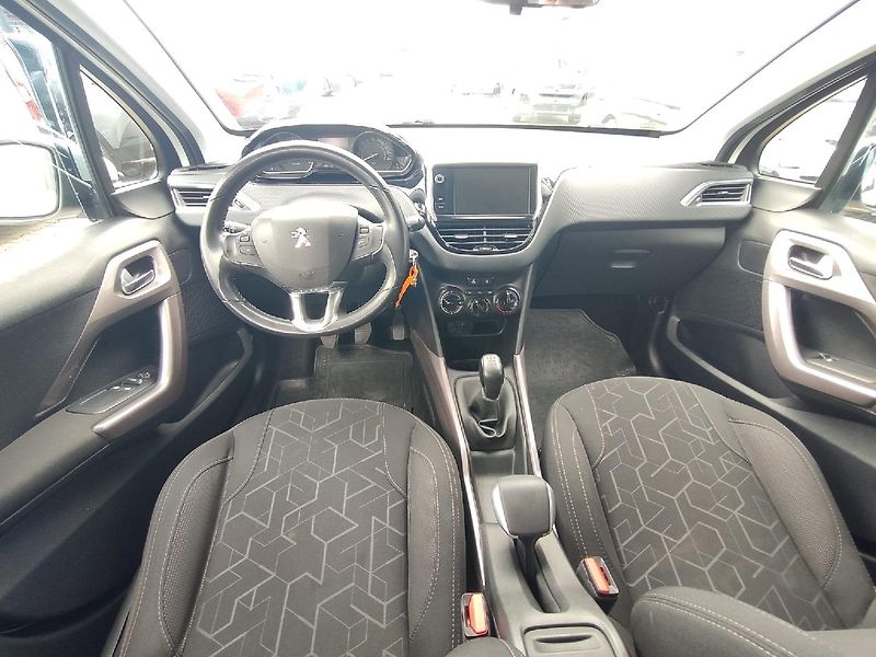 Peugeot 2008 (2016) Active 1.6 HDI 100k MAN5 - fotka 2 z 29