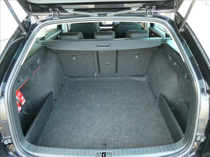 Škoda Octavia 1,5 TSi 110kW DSG 1.majitel - fotka 20 z 51