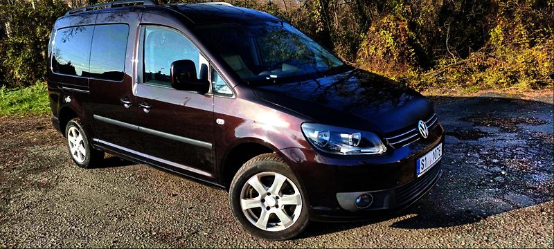 Volkswagen Caddy Maxi TDI 4x4 7 míst  - fotka 11 z 50