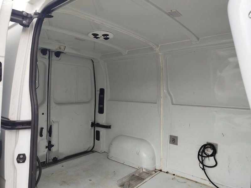 Renault Master (2016) - fotka 17 z 38