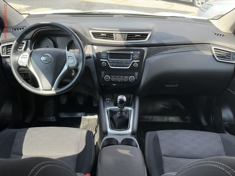 Nissan Qashqai (2015) 1.6dCi, ČR, STK11/27 - fotka 8 z 17