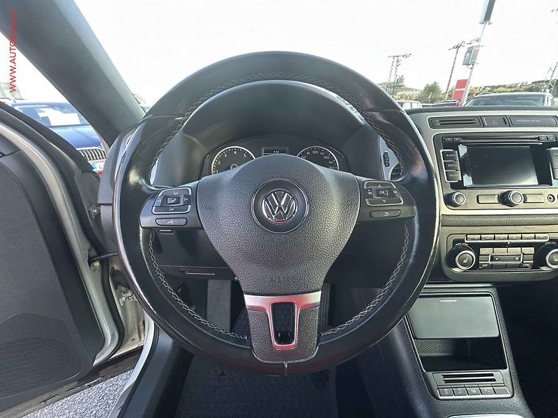 Volkswagen Tiguan (2014) 1.4TSi - fotka 12 z 17
