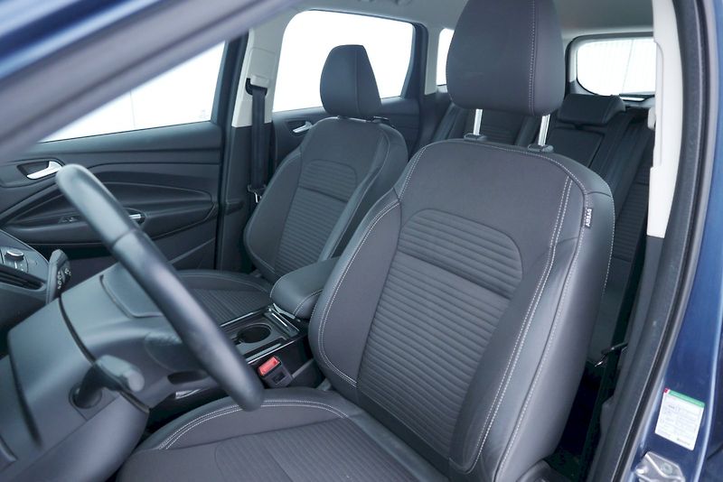Ford Kuga (2019) 2.0 TDI 110kW M6° Titanium Plu - fotka 18 z 33