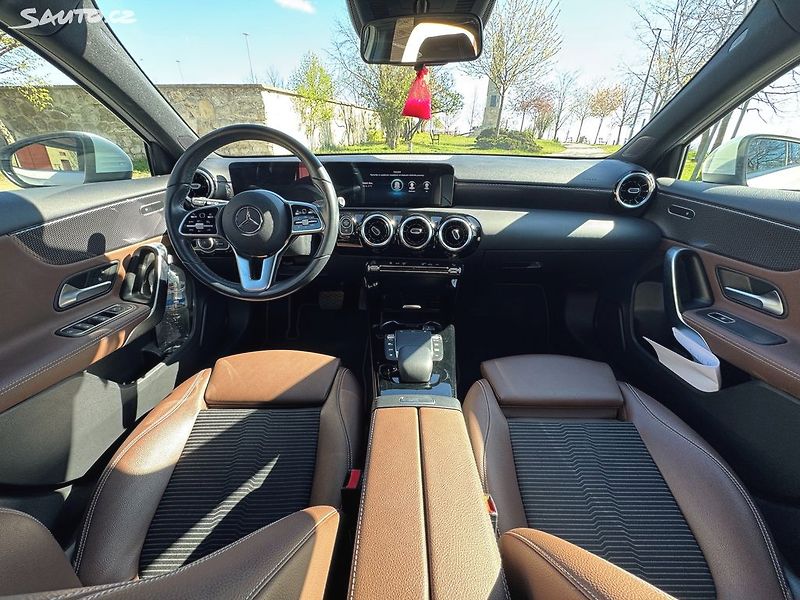 Mercedes-Benz Třídy A (2020) 180 CDi 85kW VIDEOPROHLÍDKA - fotka 14 z 32