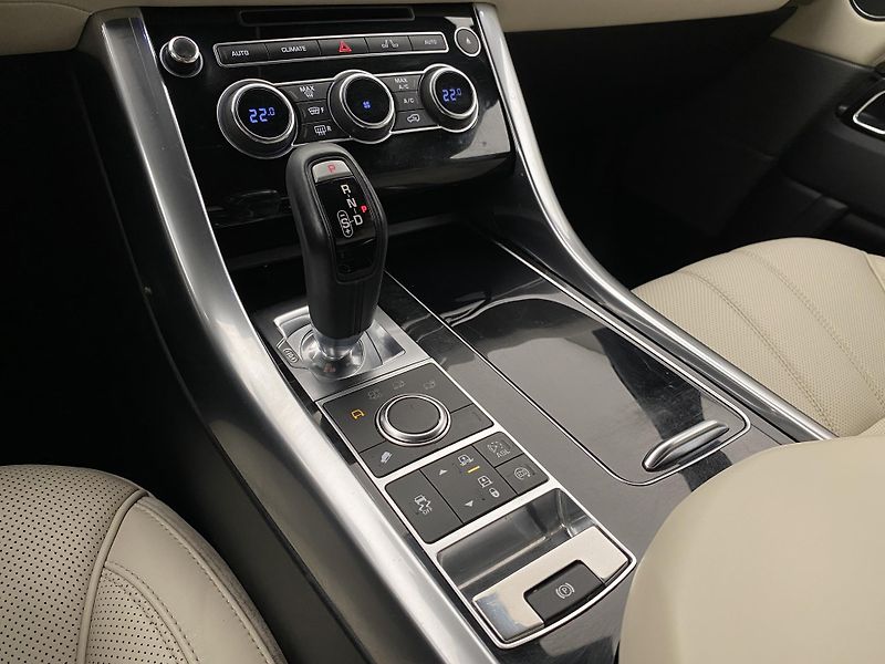 Land Rover Range Rover Sport 3.0 SDV6 HSE AWD AUT - fotka 24 z 46