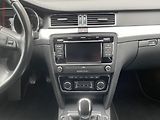 Škoda Superb (2012) 2.0 TDi, Ambition - náhled 12