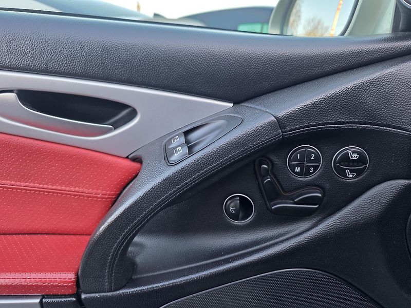 Mercedes-Benz SL 500 AMG 55 Paket Interiér  - fotka 15 z 18