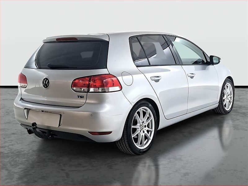Volkswagen Golf (2010) 1.2 TSI, Tempomat - fotka 5 z 17