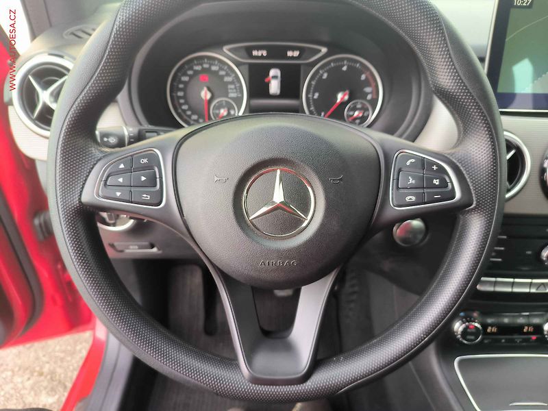 Mercedes-Benz Třídy B (2017) 1.5d B 180, LED, navi - fotka 17 z 23