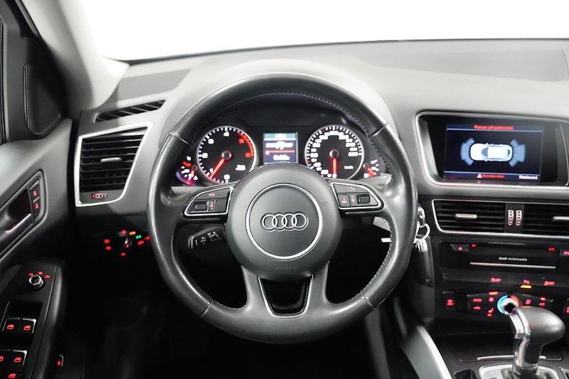 Audi Q5 - fotka 18 z 30