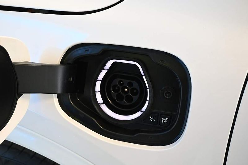 Ford Kuga (2021) 2.5 VIGNALE LED VIRTUAL ACC Ta - fotka 44 z 47