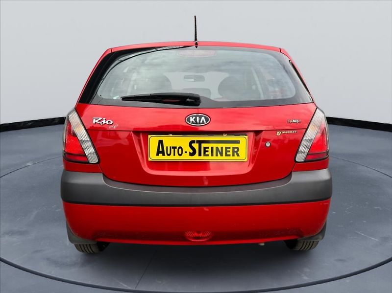 Kia Rio 1,4 i,klima - fotka 6 z 19