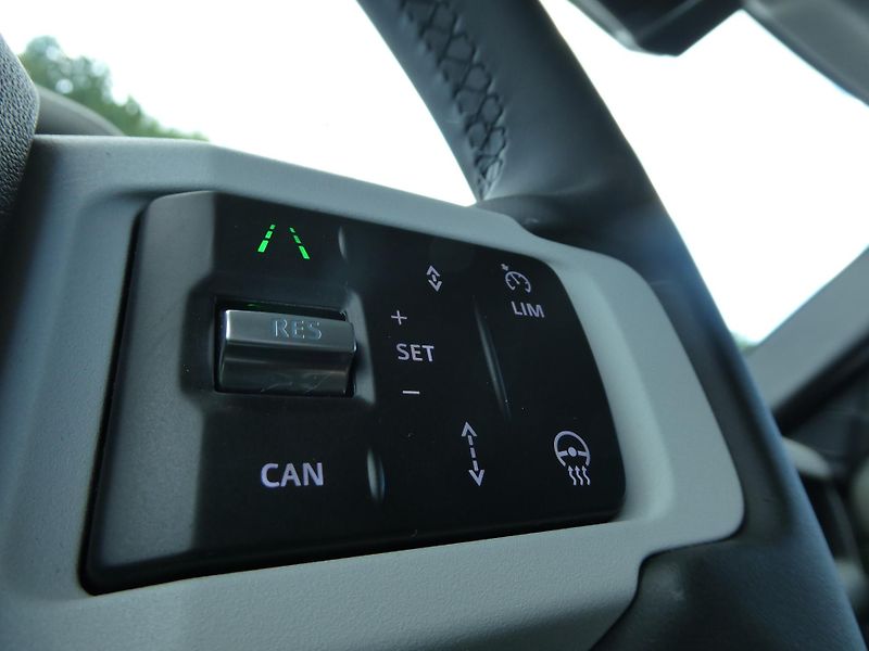Land Rover Defender 110 S D200 - fotka 19 z 33