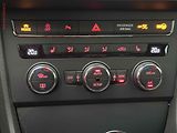 Seat Leon (2013) 1.4 TSi, FR, LED, navi - náhled 14