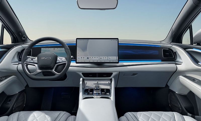 BYD Sealion 7 (2026) Excellence AWD 530 koní - fotka 5 z 8